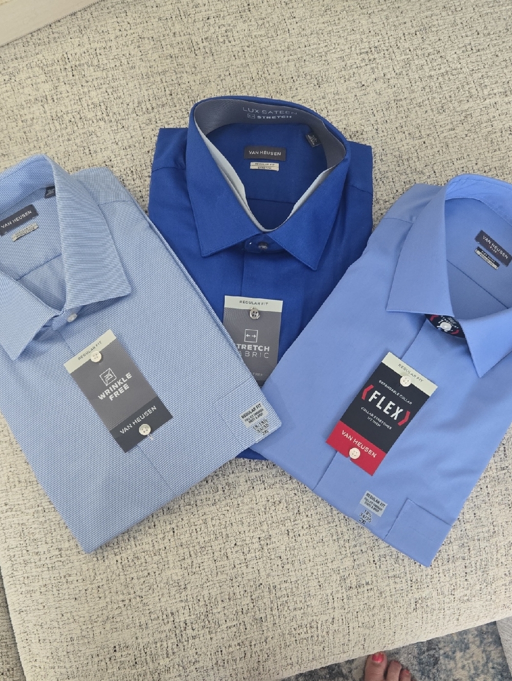 Van Heusen Men's Blue Dress Shirt Set - Light to Royal Blues
